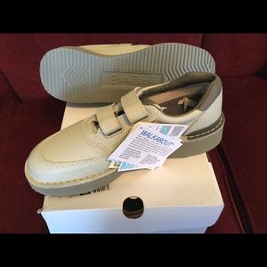 Men’s Leather Walkabout Shoes